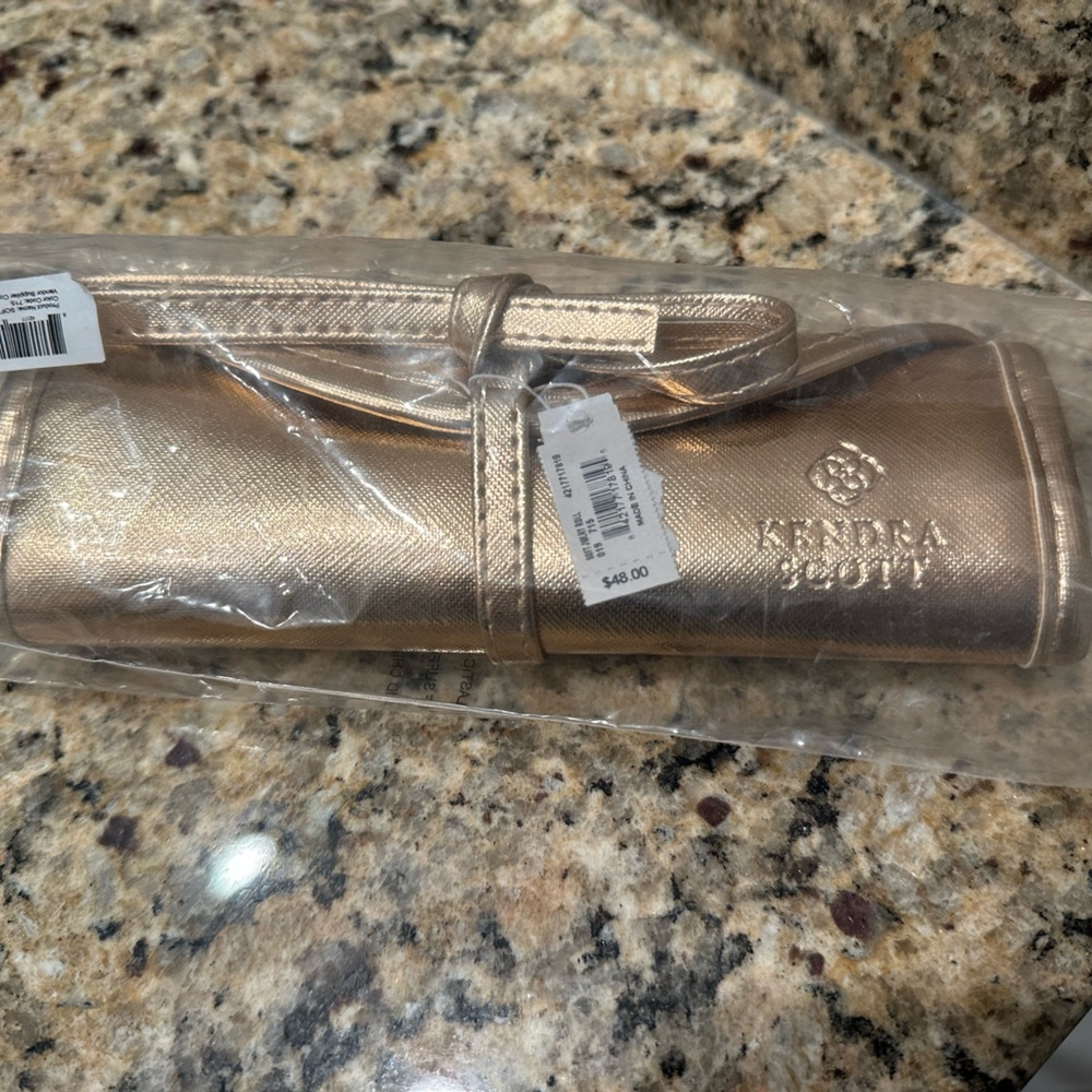 Kendra Scott Rose gold Soft Jewelry Holder, Jewelry Pouch